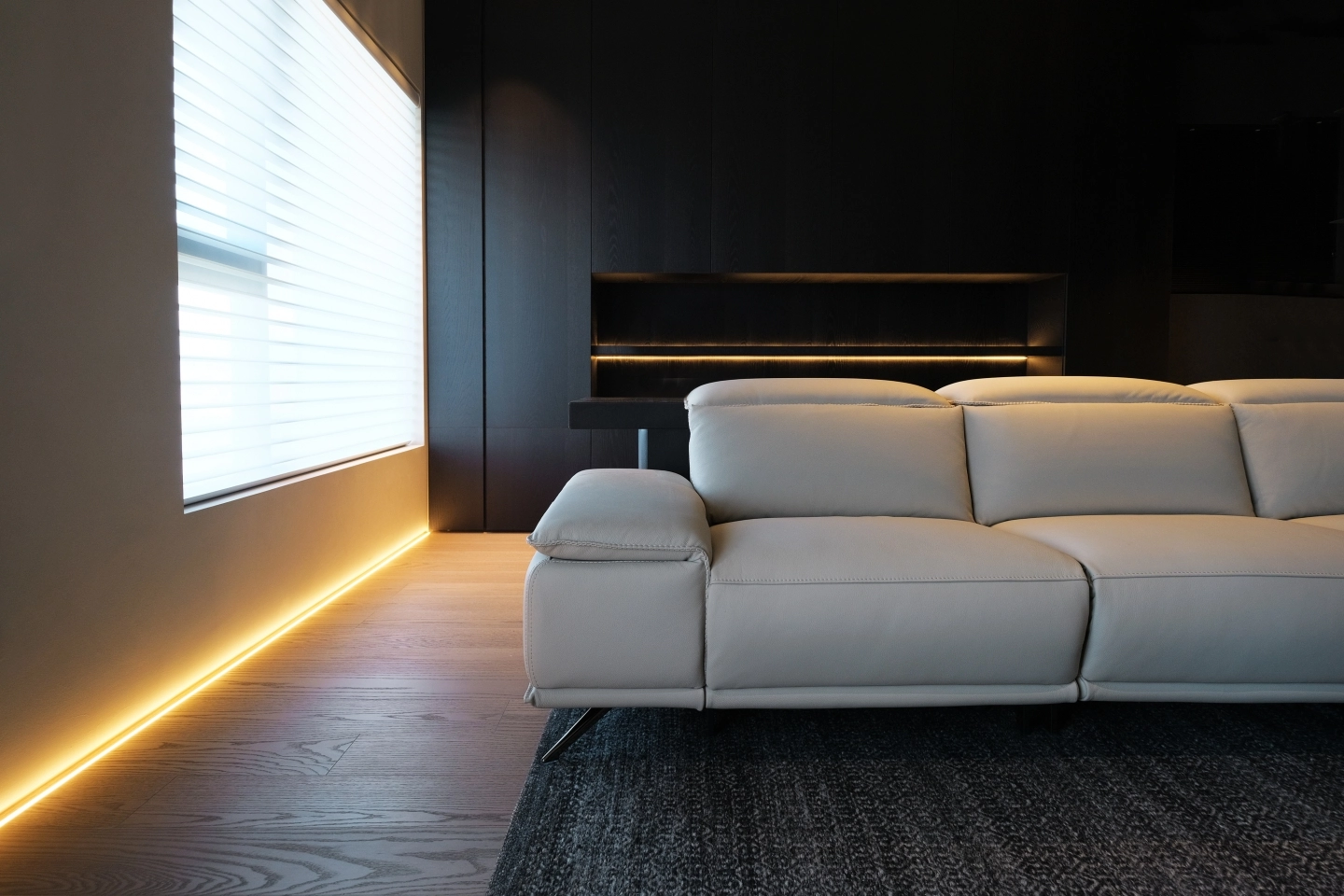 一字型低背沙發款式