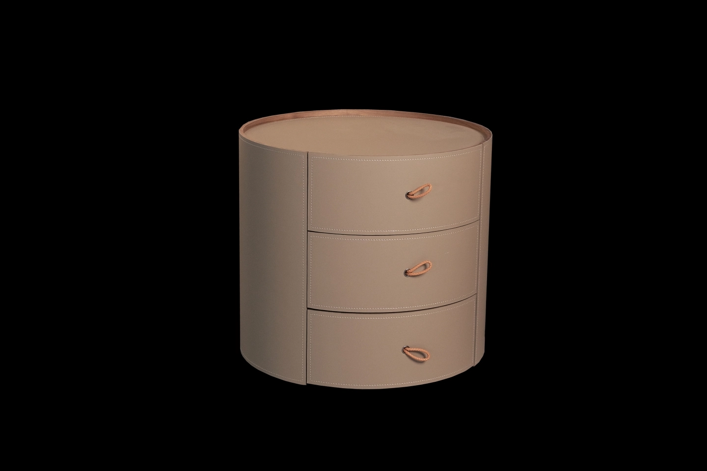 淺咖啡色馬鞍皮革材質的床頭櫃