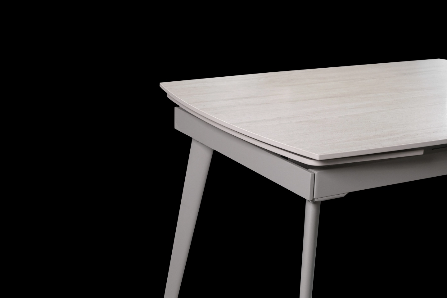 白色洞石岩板伸縮餐桌桌面收合樣式