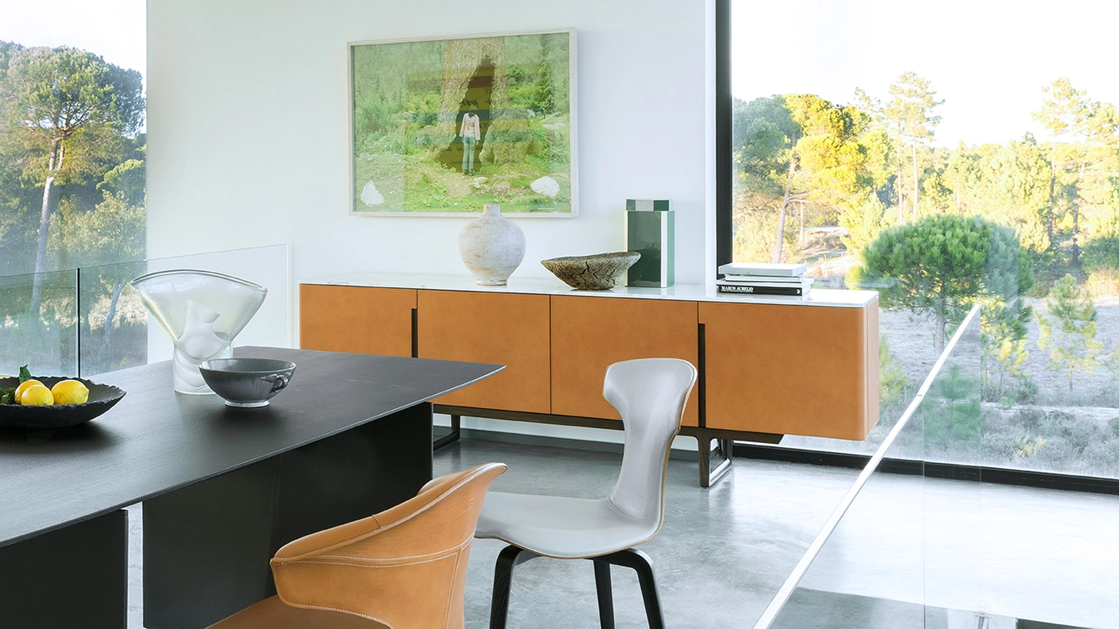 橘色四格餐邊櫃